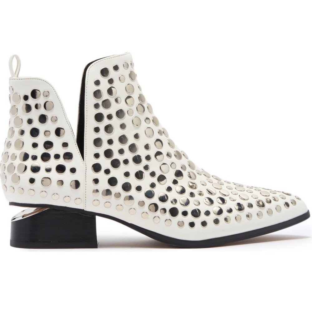 Steve Madden Renata Studded Bootie, Size 5.5 White Mult